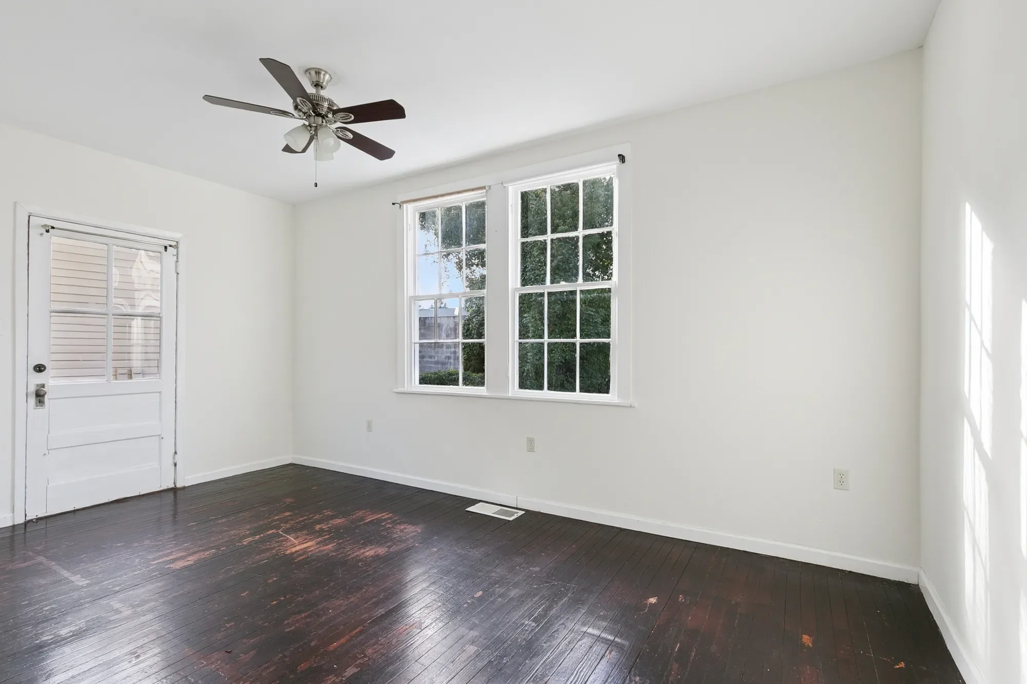 2830 Palmer Avenue , New Orleans, LA 70118, New Orleans, Louisiana, United States. - Photo 20