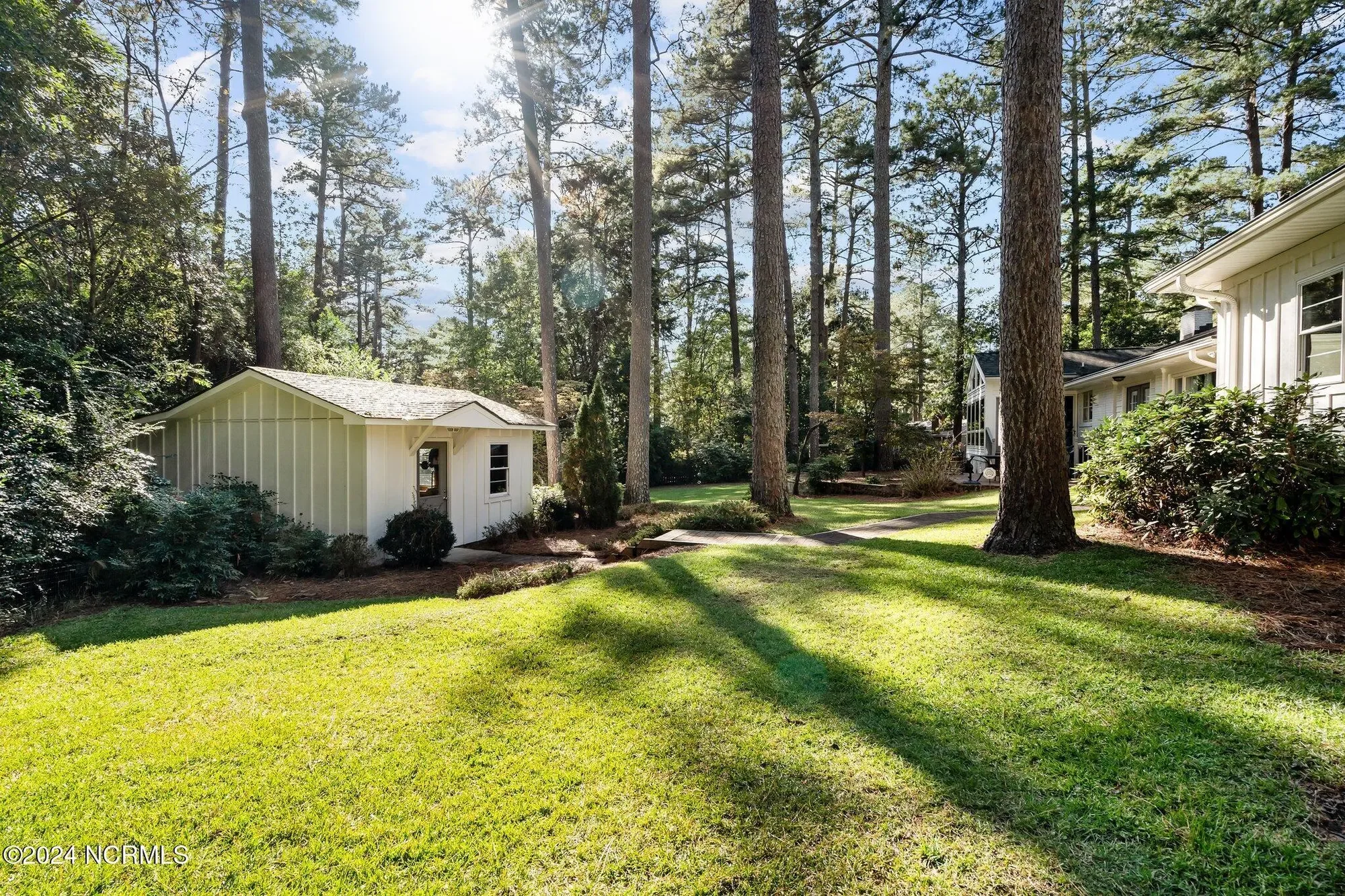 Single Family Residence in Southern Pines