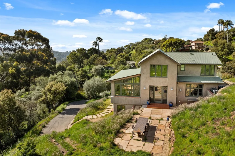 2600 Holly Road, Santa Barbara, California, United States. - Photo 6