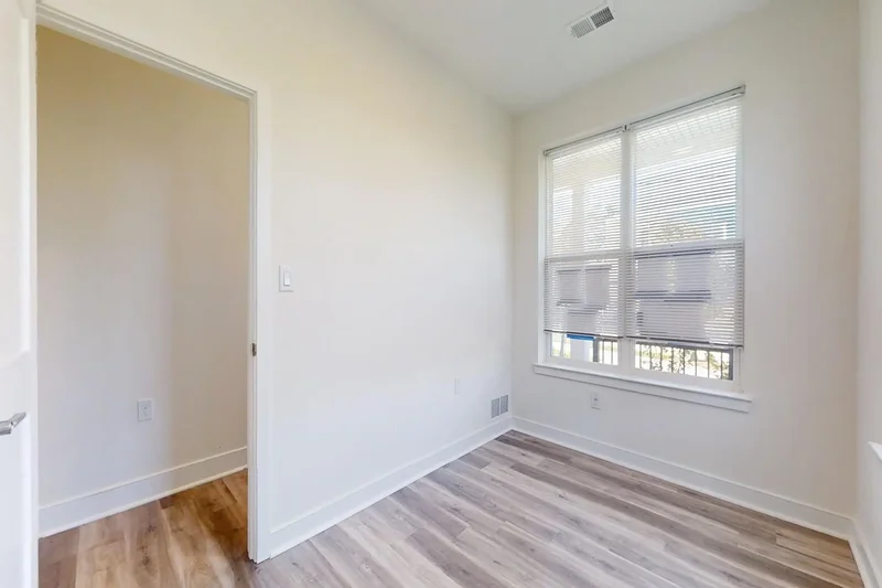 46 47th SE , Washington, DC 20019, Washington, District of Columbia, United States. - Photo 14