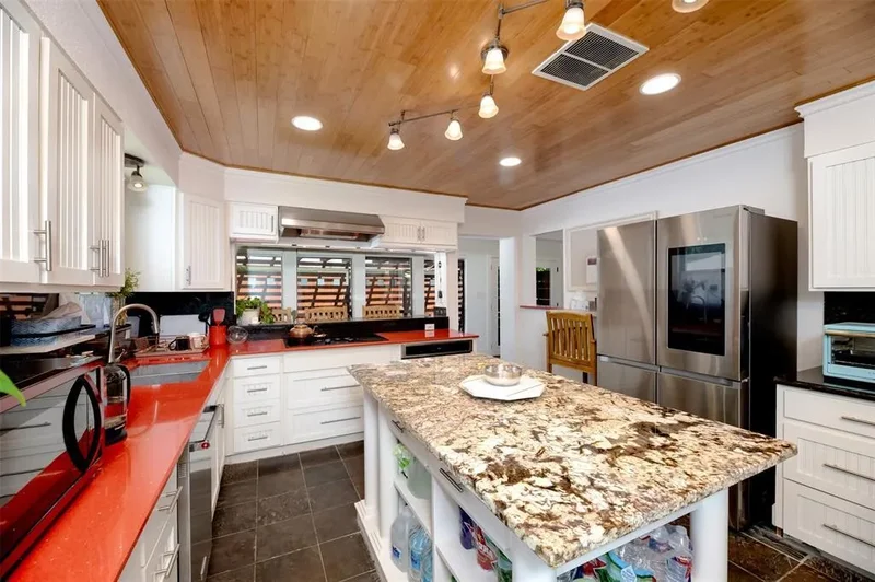 803 Brookhurst Drive, Dallas, Texas, United States. - Photo 25