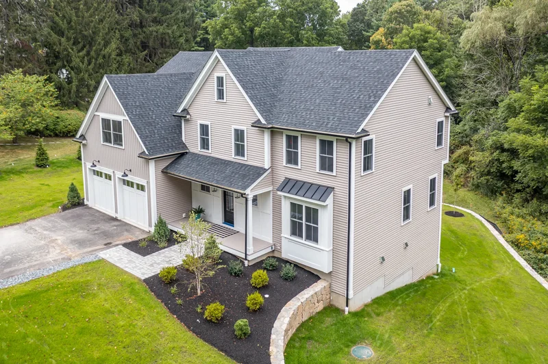 94 Woodland St , Natick, MA 01760, Wayland, Massachusetts, United States. - Photo 33