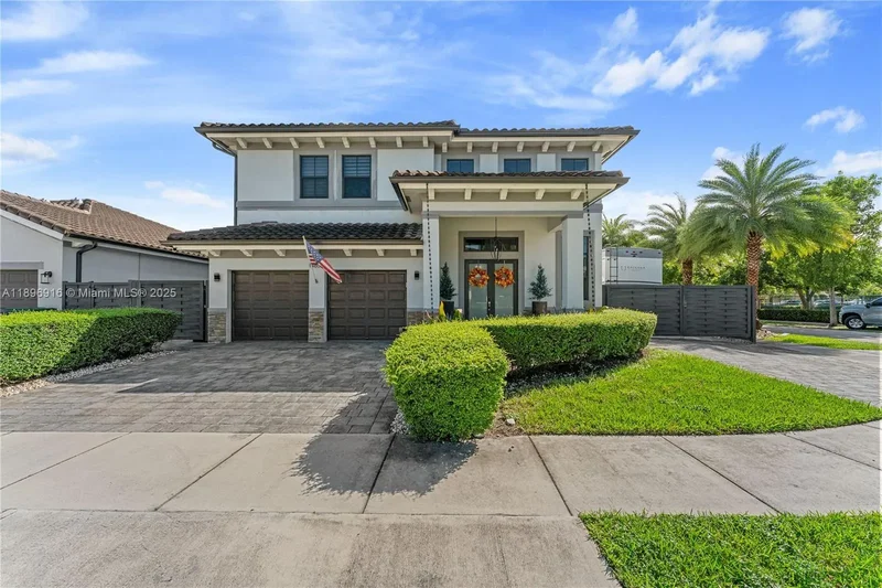 Single Family Residence in Miami