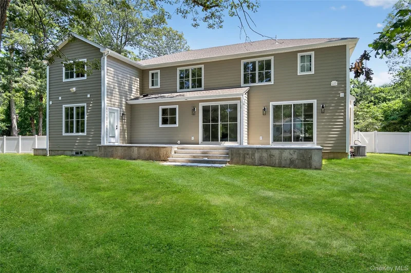 654 Caledonia Road , Dix Hills, NY 11746, Huntington Station, New York, United States. - Photo 23