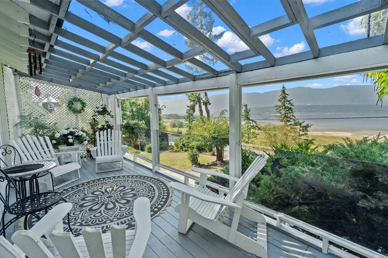 1430 Lakeshore Road NE, Salmon Arm, BC V1E 2V7, Salmon Arm, British Columbia, Canada. - Photo 86