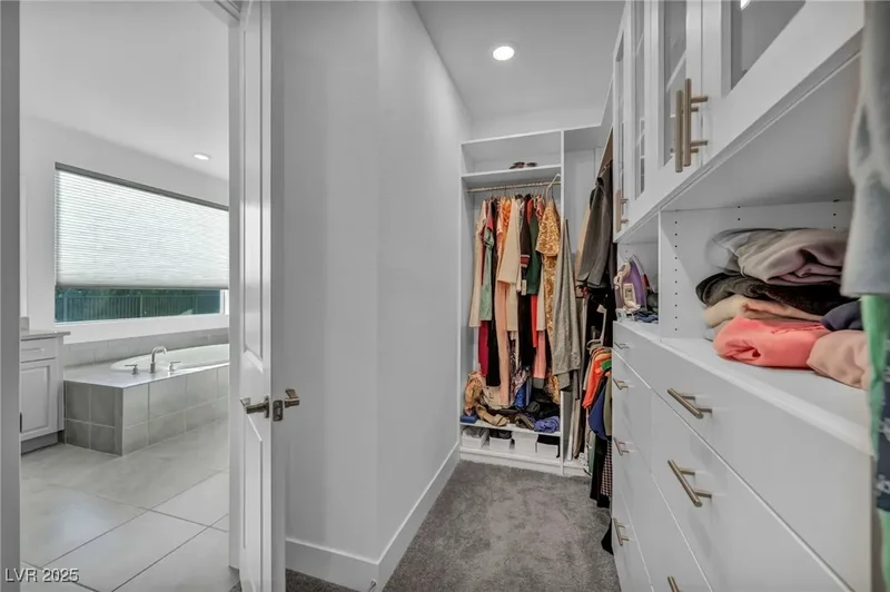 195 Cactus Sunrise Street, Las Vegas, Nevada, United States. - Photo 18