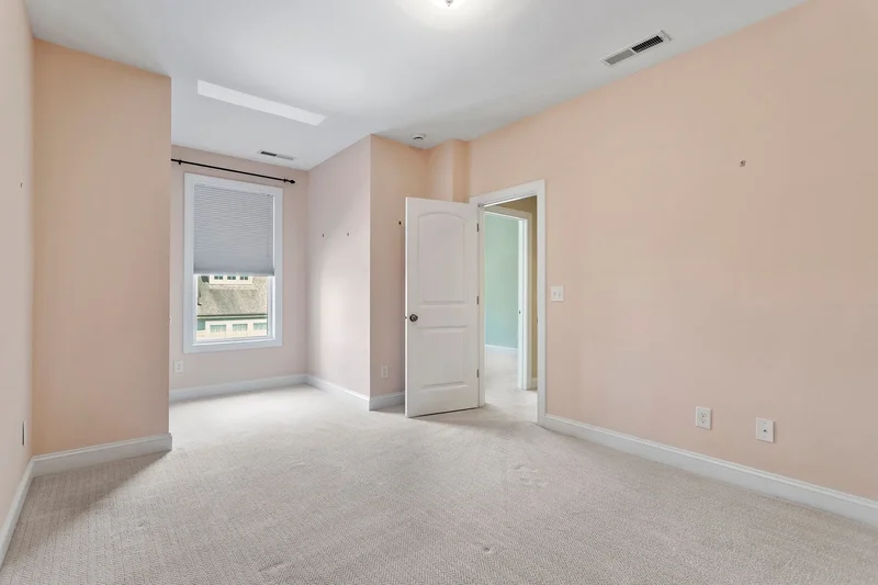 757 Fallon Grove Way , Raleigh, NC 27608, Raleigh, North Carolina, United States. - Photo 29