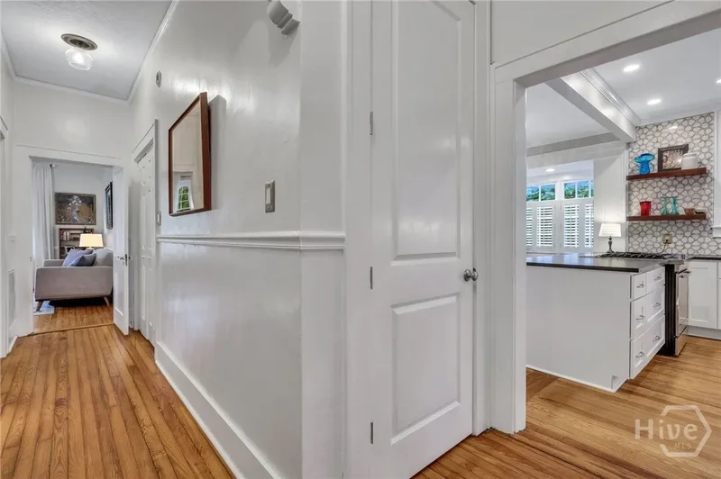 202 E 51st Street, Savannah, Georgia, United States. - Photo 29