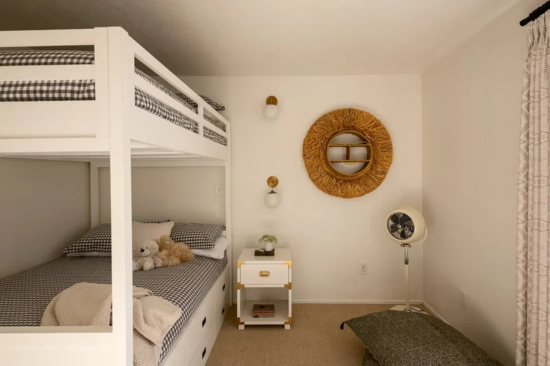 879 Waldstrasse Way, Big Bear Lake, CA 92315, Big Bear Lake, California, United States. - Photo 3
