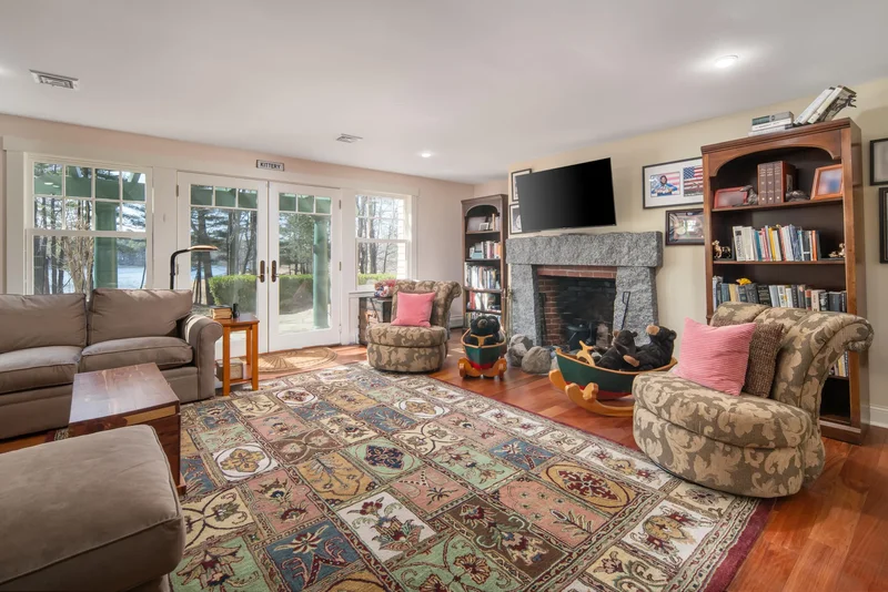 8 Spruce Point Road, Kittery, ME, 03904, USA, Kittery, Maine, United States. - Photo 32