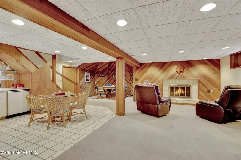 17 Emerald Drive, Marlboro Township, New Jersey, United States. - Photo 46
