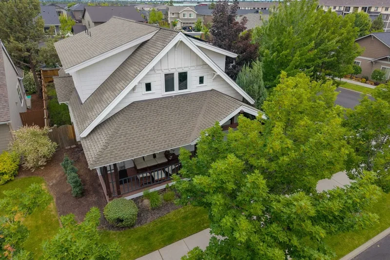 63150 Peale Street , Bend, OR 97701, Bend, Oregon, United States. - Photo 27
