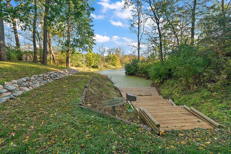1110 Lakeside Drive, New Lenox, IL 60451, New Lenox, Illinois, United States. - Photo 55
