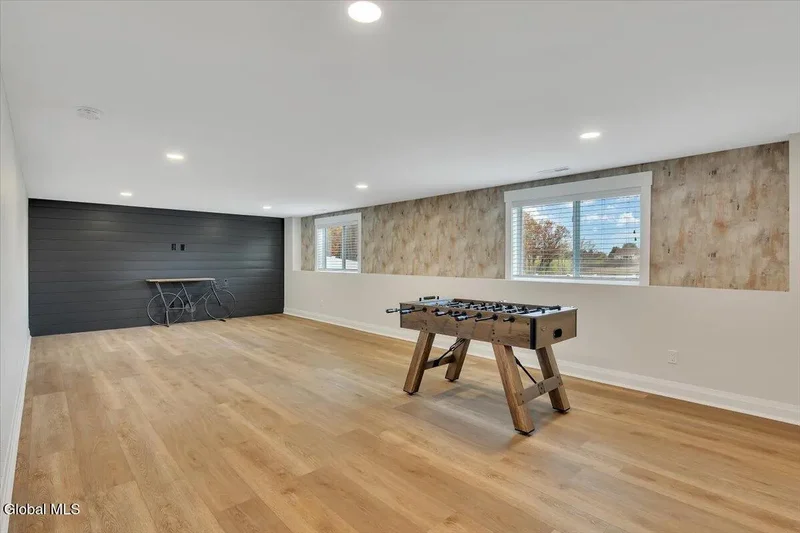 6 Essie Lane, North Greenbush, NY 12180, Troy, New York, United States. - Photo 28