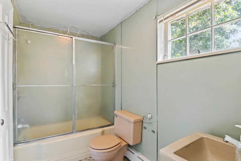108 Shore Road , Patchogue, NY 11772, East Patchogue, New York, United States. - Photo 36