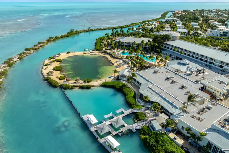 5110 Sunset Village Drive, Duck Key, FL 33050, Duck Key, Florida, United States. - Photo 32