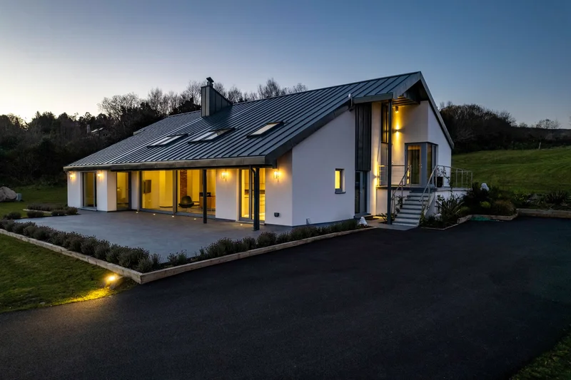 Zinc House Templenoe , Kenmare, KY V93 DC8R, Ring of Kerry Holiday Cottages, County Kerry, Ireland. - Photo 8