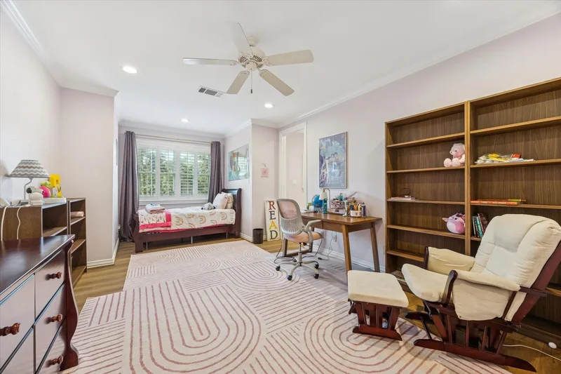 223 Heritage Oaks Lane, Houston, Texas, United States. - Photo 31
