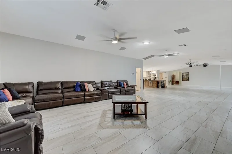 3132 El Camino Road, Las Vegas, NV 89146, Las Vegas, Nevada, United States. - Photo 55