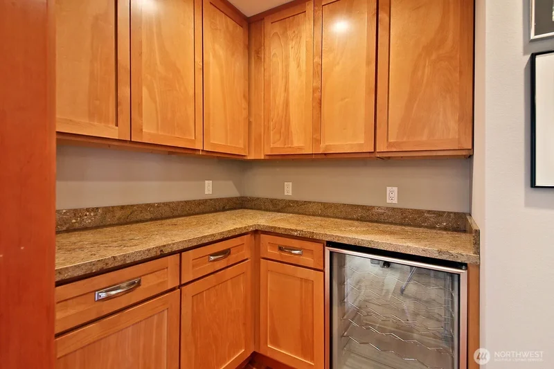 6292 Sahalee Court, Clinton, WA 98236, Clinton, Washington, United States. - Photo 12