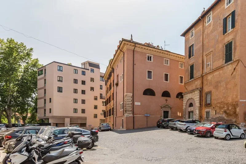 Piazza Delle Cinque Scole, Rome, Lazio, Italy. - Photo 18