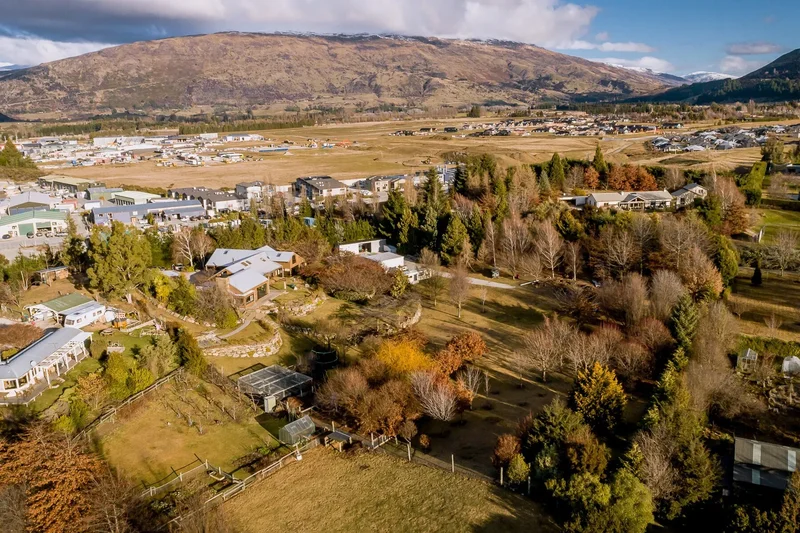 48 Ballantyne Road, Wanaka, OTA, Wanaka, Otago, New Zealand. - Photo 8