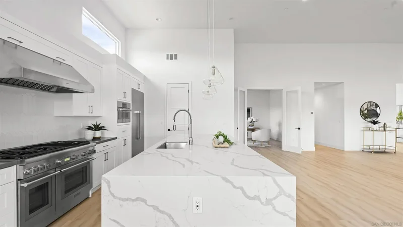 16925 Old Coach Rd, Poway, California, United States. - Photo 12
