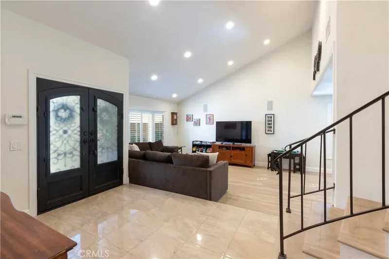 398 S Wrightwood, Orange, CA 92869, Orange, California, United States. - Photo 14