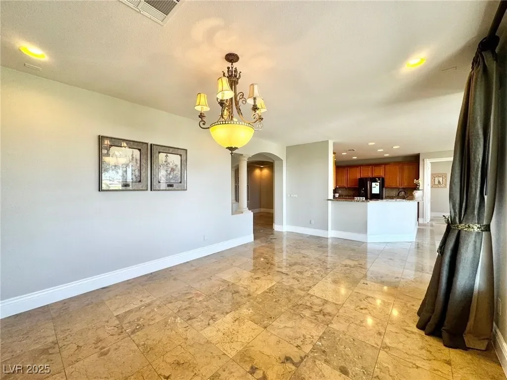Gallery photo 10