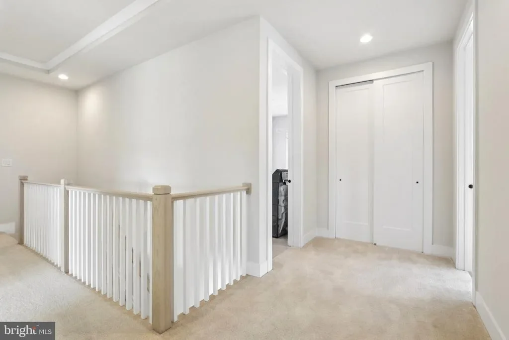 Gallery photo 3