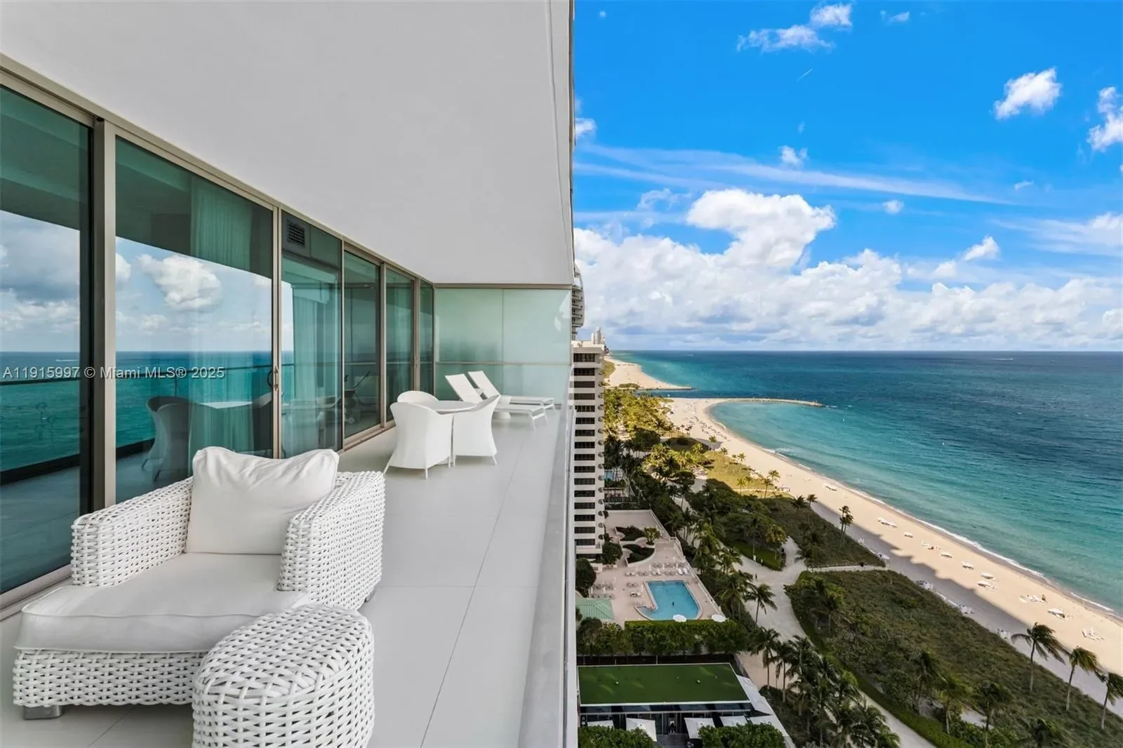 10201 Collins Ave 1803, Bal Harbour, Florida, United States. - Photo 10