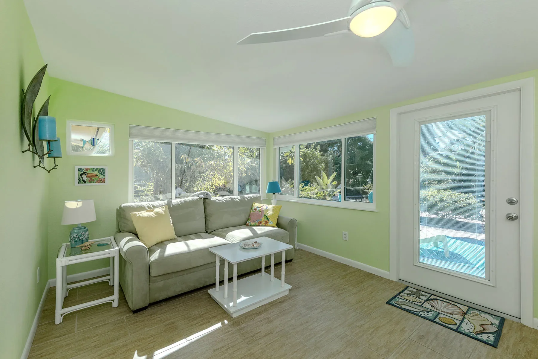 Gallery photo 12