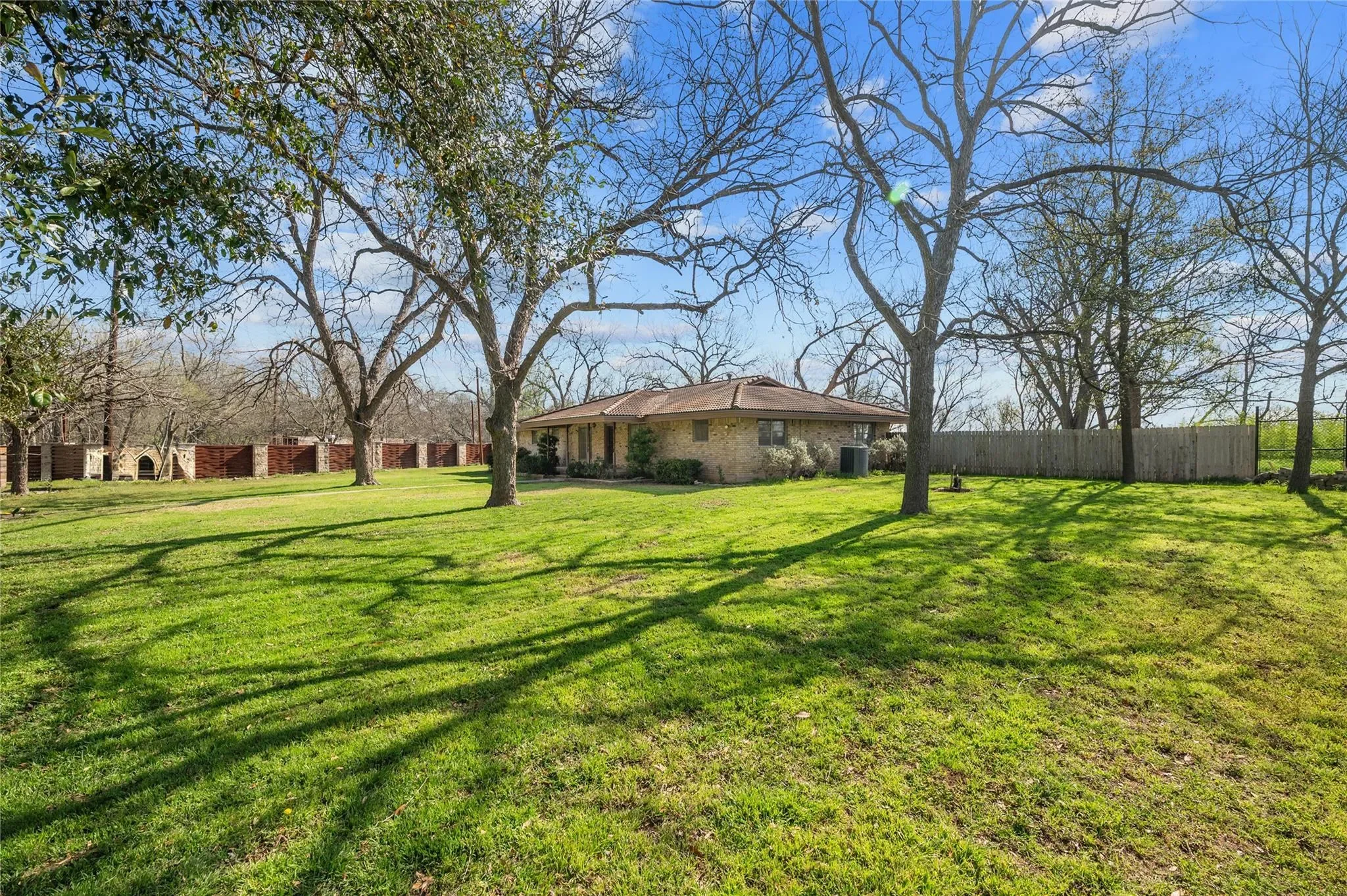7705 Shelton RD, Austin, Texas, United States. - Photo 4