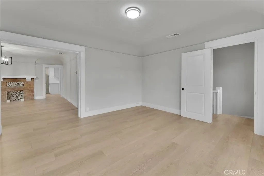 Gallery photo 6