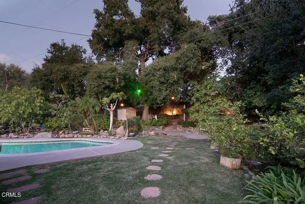 426 N Canyon Boulevard, Bradbury, California, United States. - Photo 37