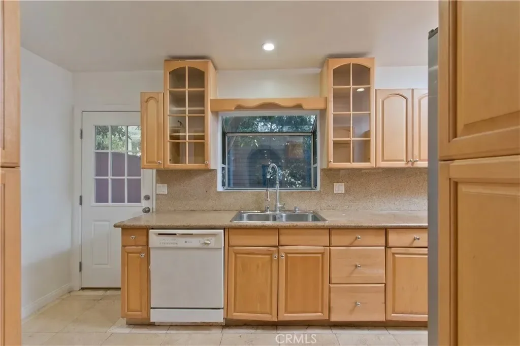 12413 Westminster Avenue, Los Angeles, California, United States. - Photo 32