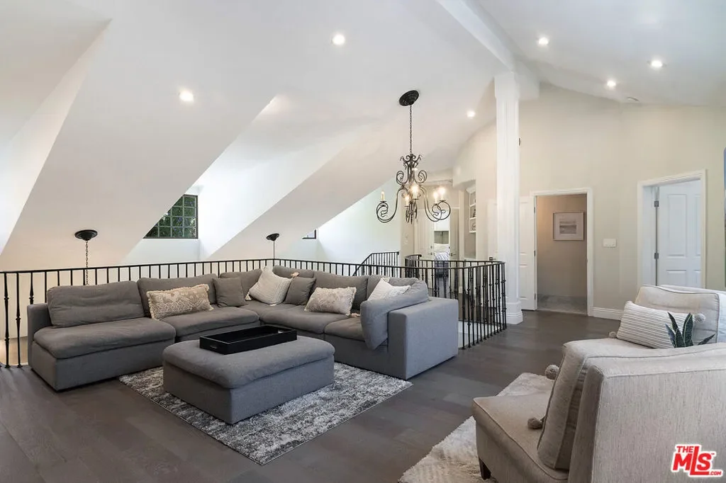 4054 STONE CANYON Avenue, Los Angeles, California, United States. - Photo 62