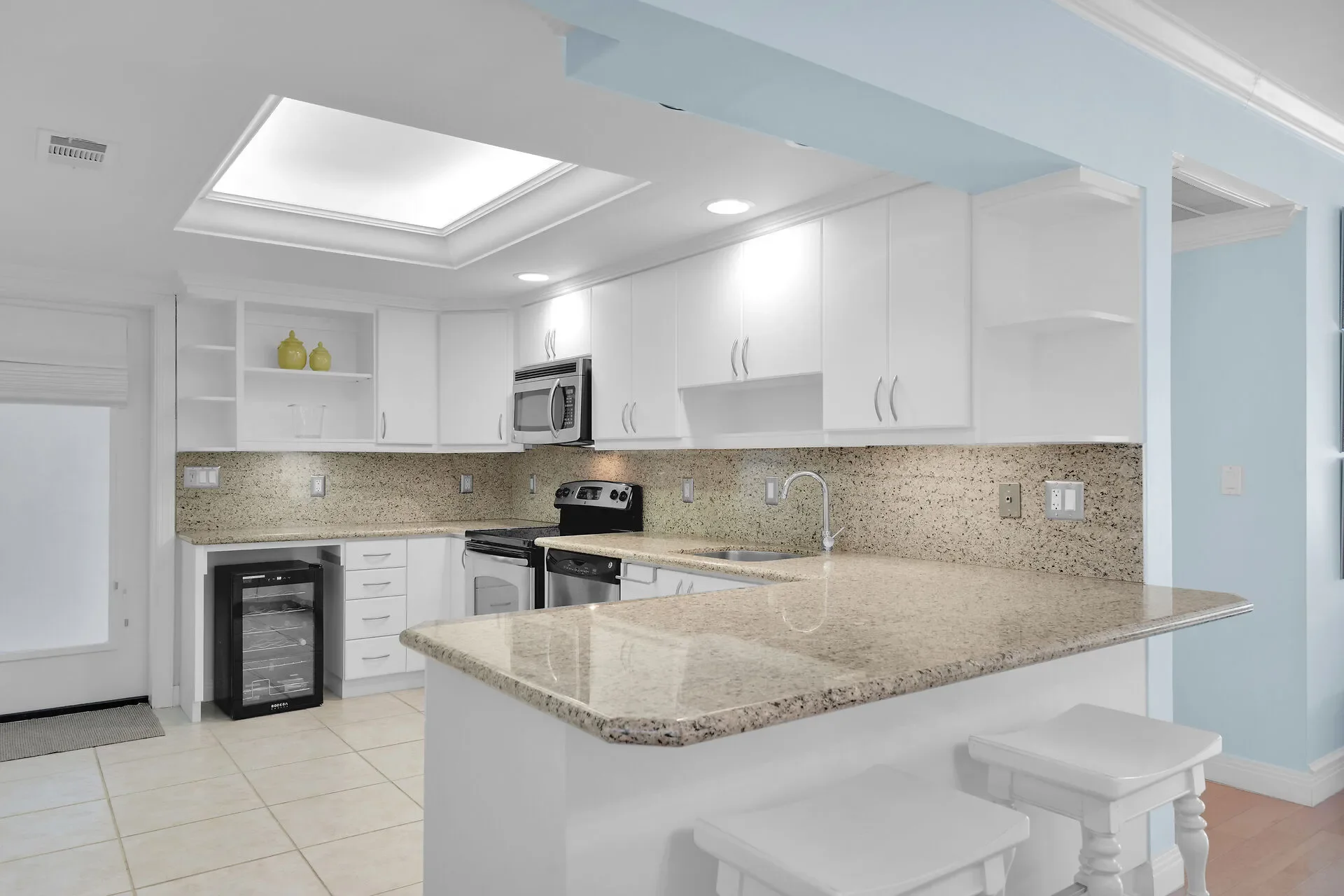 2 Marina Drive #A, Key Largo, FL 33037, Key Largo, Florida, United States. - Photo 16