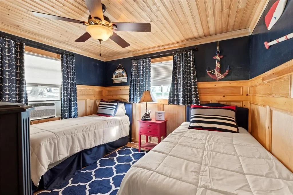 230 Bushwhacker Drive, Gun Barrel City, Texas, United States. - Photo 12