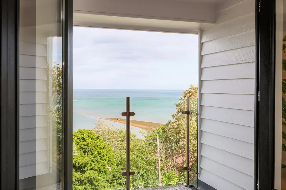 Tower Hill, Kent, CT5, Whitstable, England, United Kingdom. - Photo 2