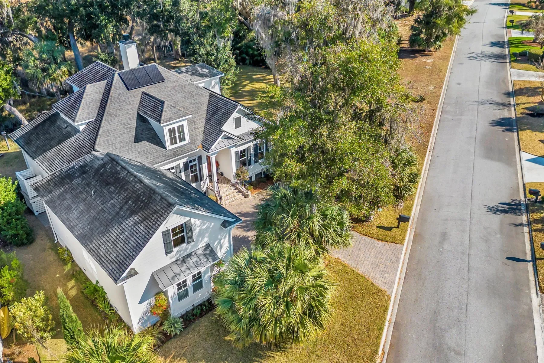 Exterior photo 11