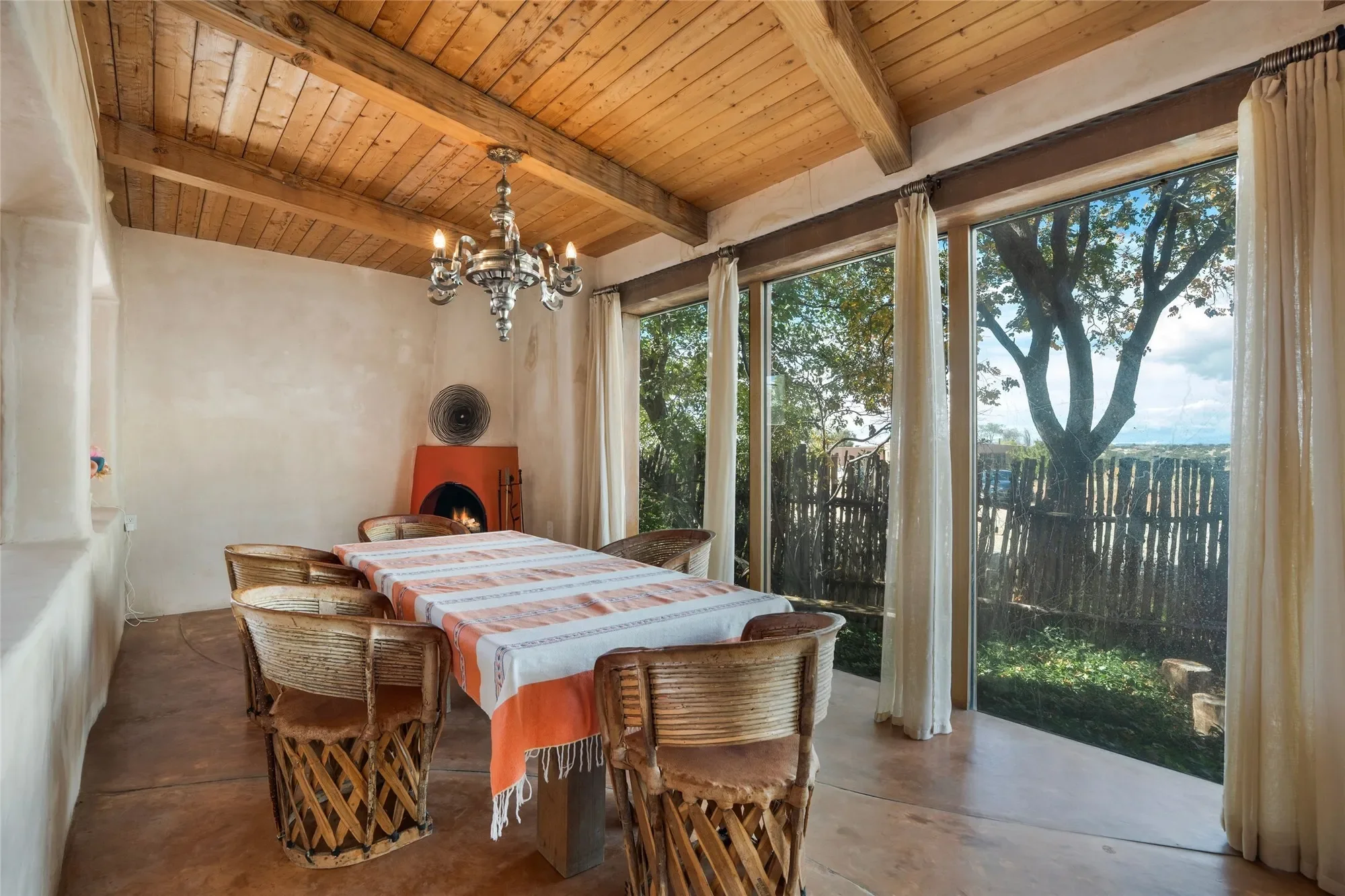3698 Lugar De Padilla , Santa Fe, NM 87507, Santa Fe, New Mexico, United States. - Photo 13