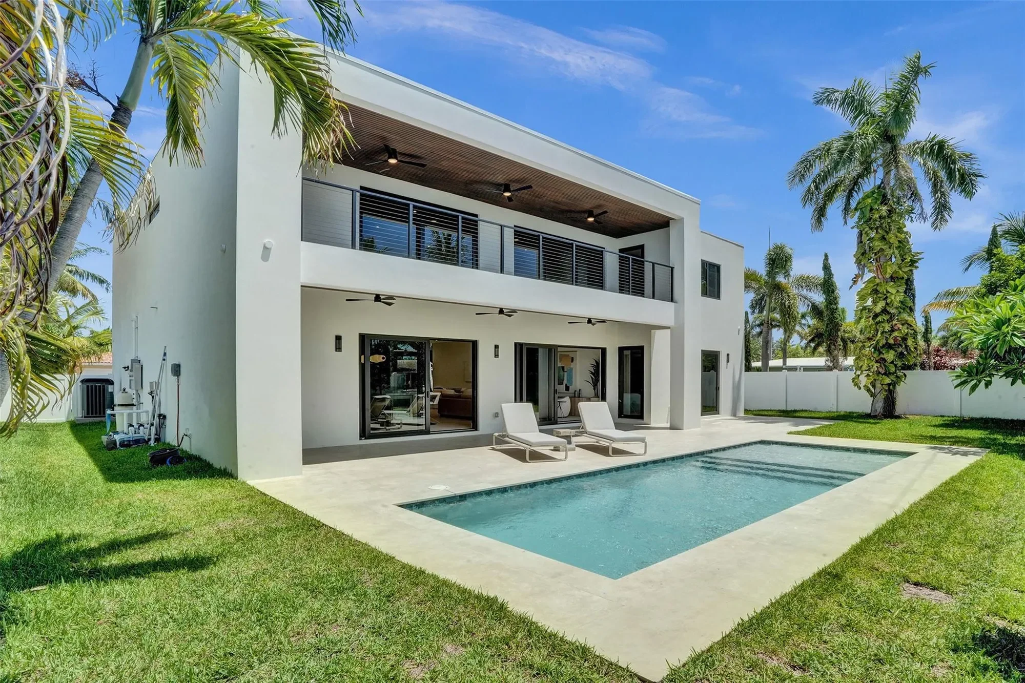 2728 NE 31st St, Lighthouse Point, Florida, United States. - Photo 48