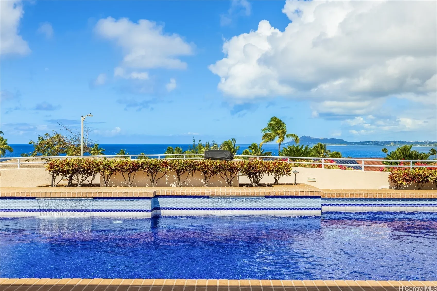 31 Poipu Drive, Honolulu, HI 96825, Honolulu, Hawaii, United States. - Photo 19
