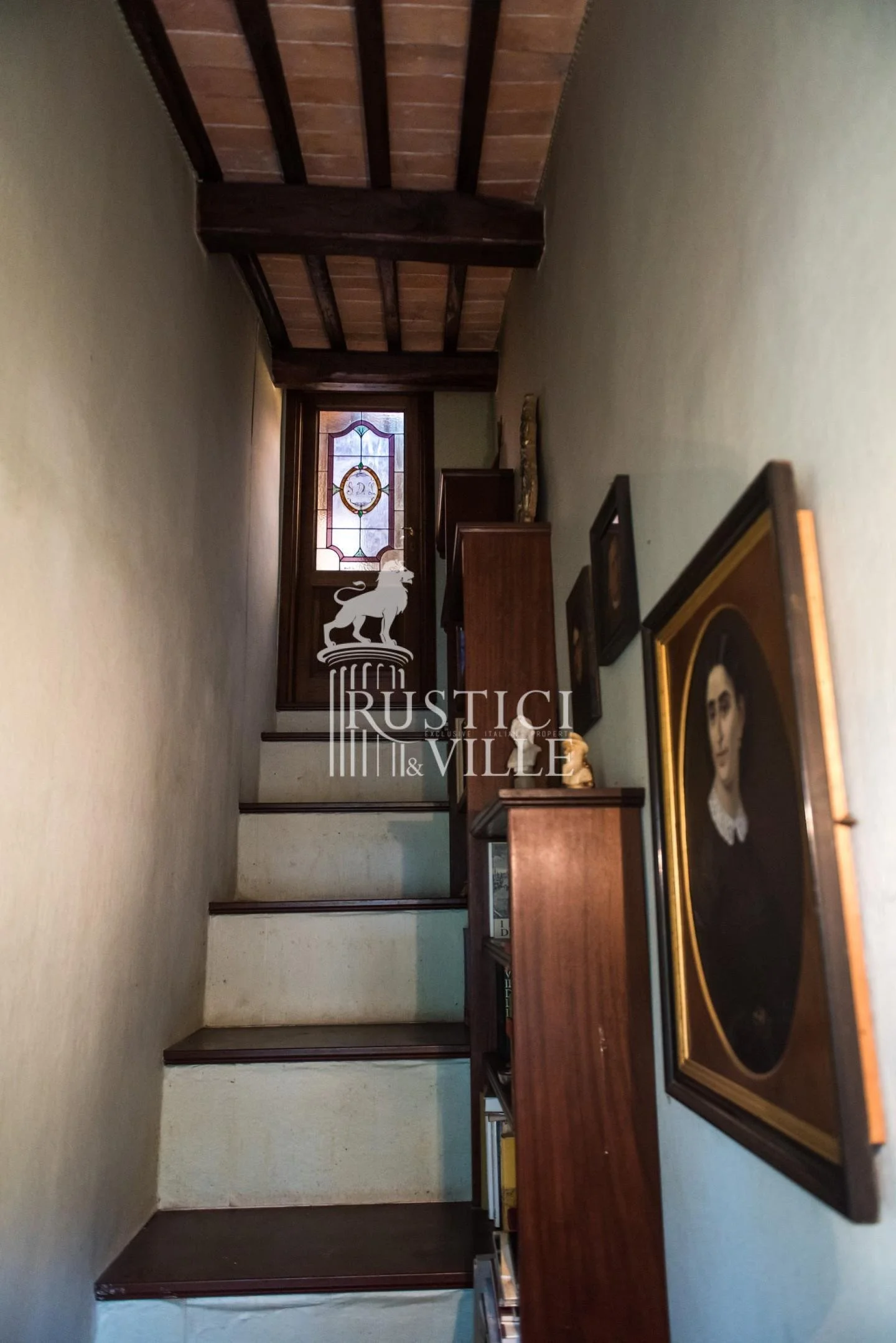 Gallery photo 3