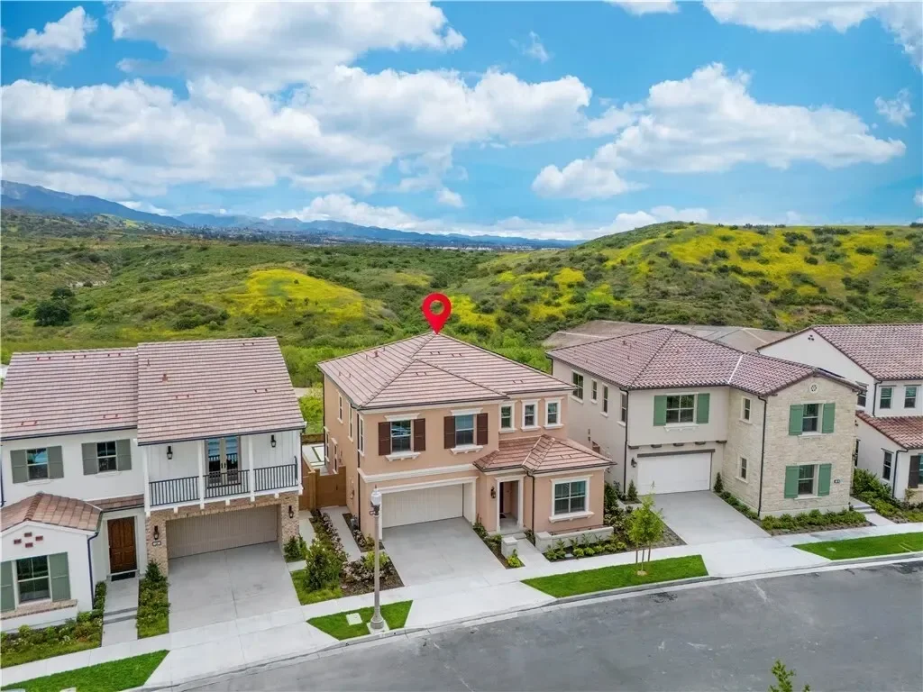 122 Mossvine, Irvine, California, United States. - Photo 46