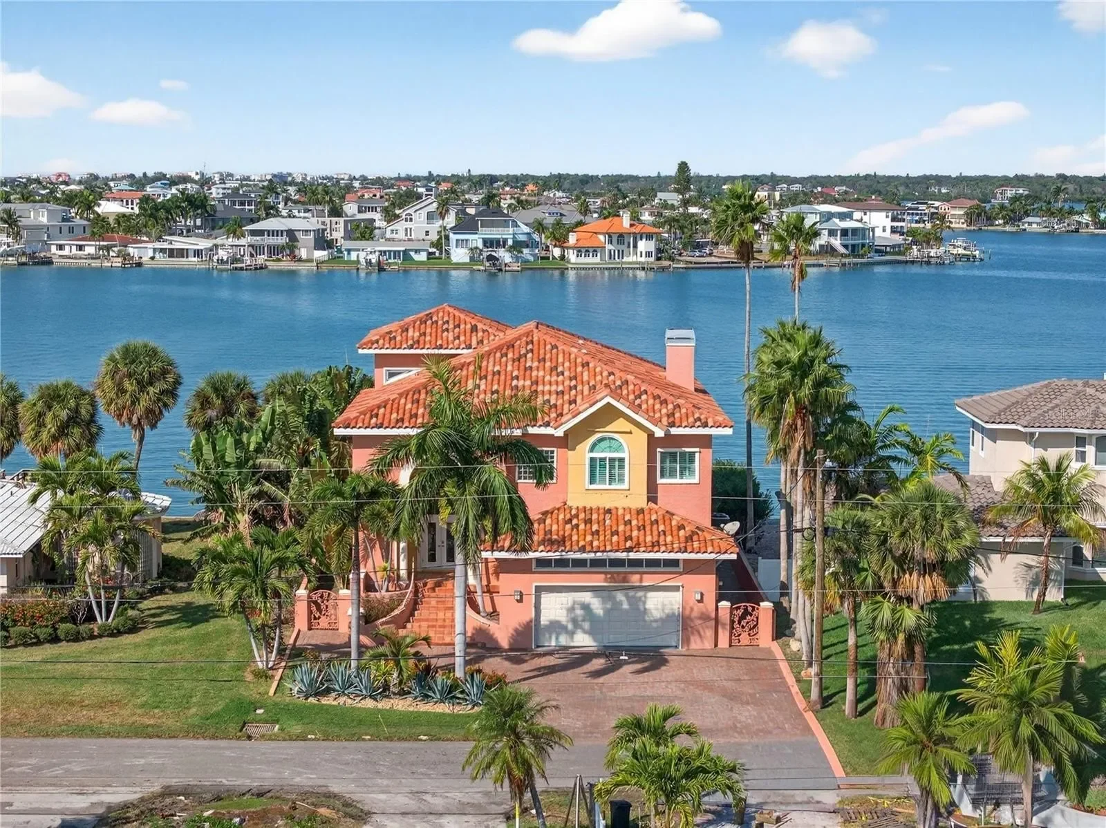 16480 REDINGTON DRIVE, REDINGTON BEACH, FL, 33708, USA, Madeira Beach, Florida, United States. - Photo 5