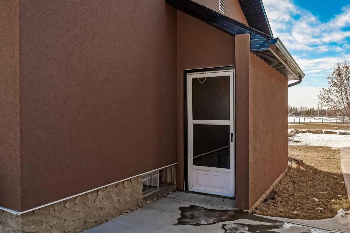 292148 Township Road 262A, Calgary, Alberta, Canada. - Photo 5