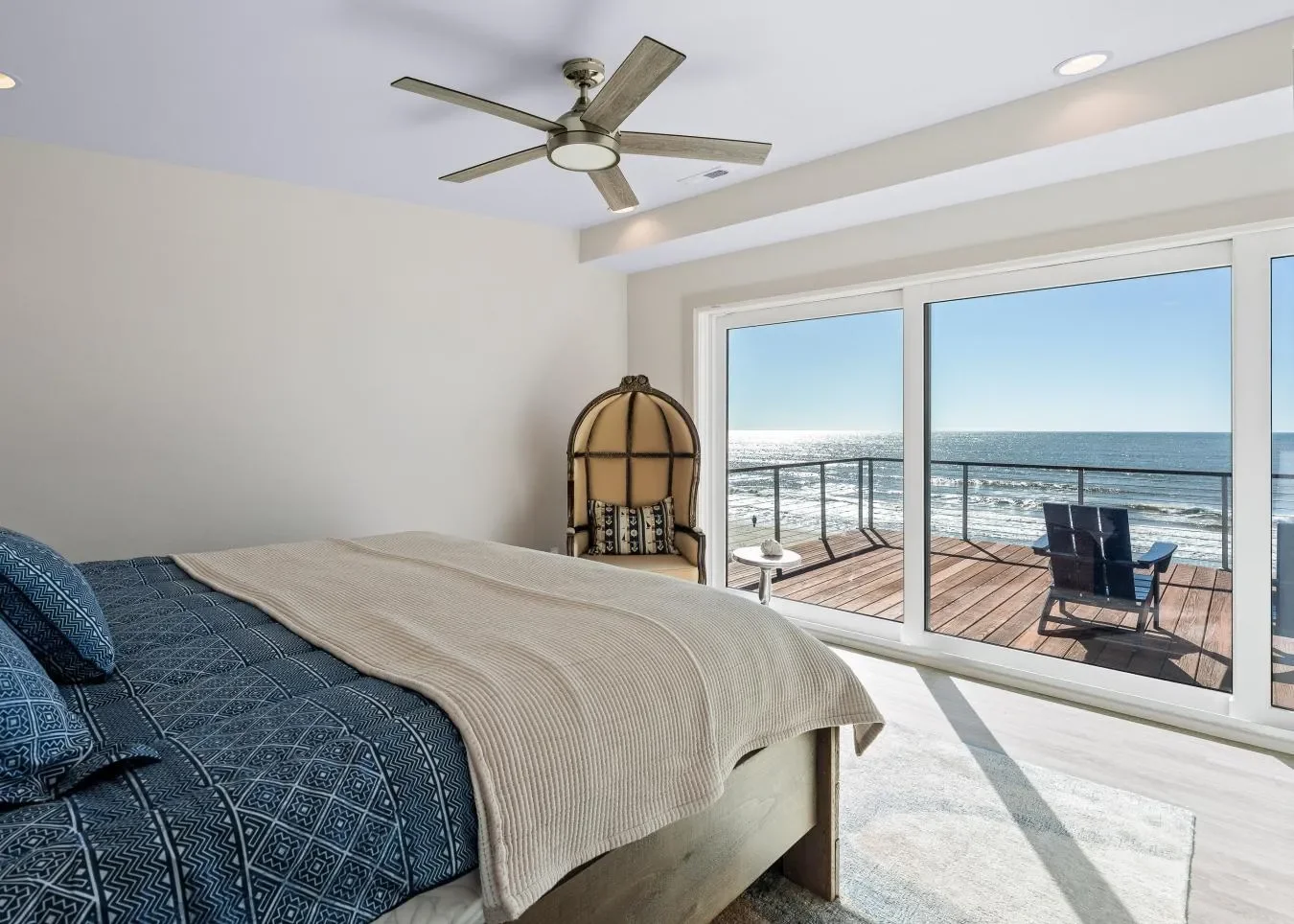 901 E Beach Drive, Oak Island, North Carolina, United States. - Photo 15