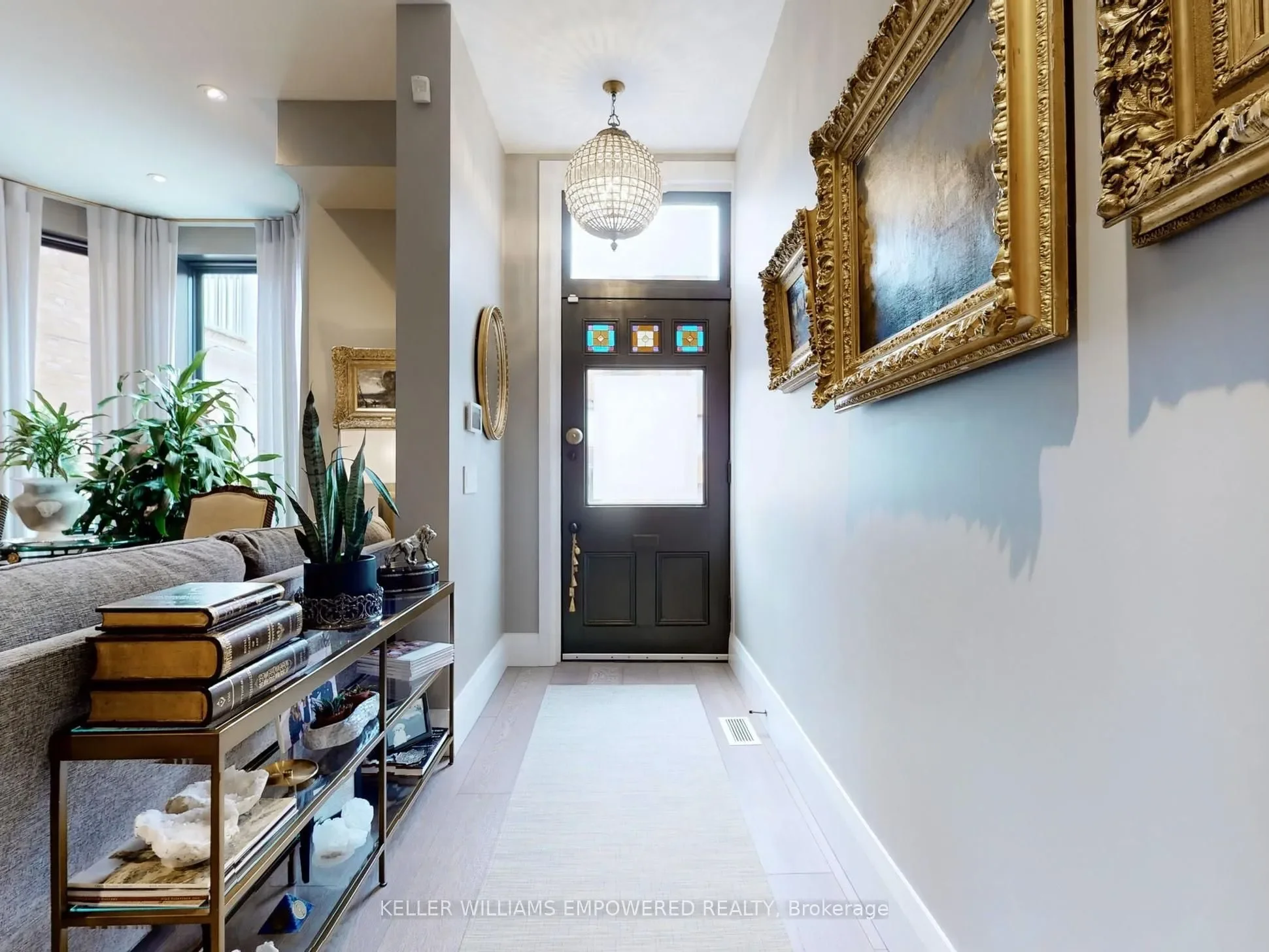 Gallery photo 6